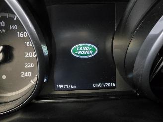 Land Rover Discovery Sport 2.0 TD4 HSE picture 18