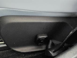 Volvo EX30 Single Motor Extended Range Ultra 69 kWh picture 31