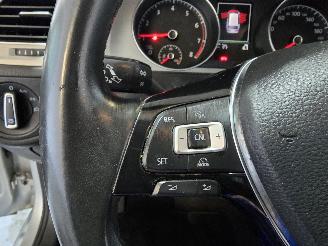 Volkswagen Golf Variant 1.0 TSI Connected Series picture 22