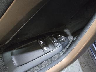 Peugeot 208 1.2 VTi Allure picture 19