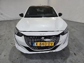 Peugeot e-208 EV Active 50 kWh picture 2