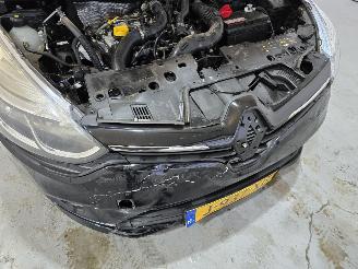 Renault Clio 0.9 TCe Limited picture 10