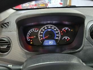 Hyundai I-10 1.0i i-Motion picture 25