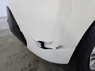 Peugeot 208 1.2 PureTech Active picture 9