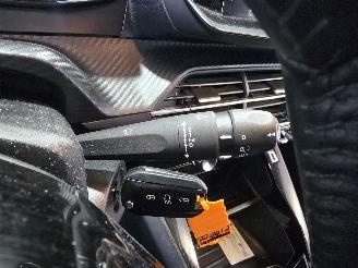 Peugeot 208 1.2 PureTech Active picture 26