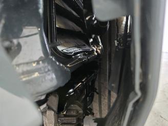 BMW i4 eDrive35 M Sport Edition 70 kWh picture 14