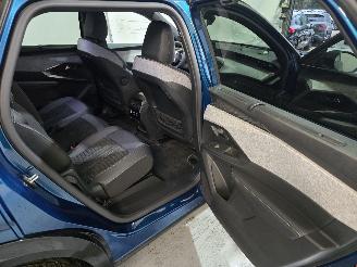 Peugeot 5008 GT Avantage 73 kWh picture 25