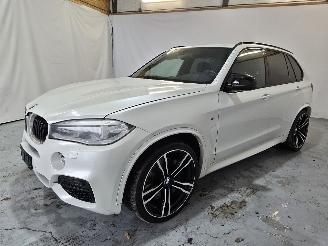 BMW X5 M50D picture 3