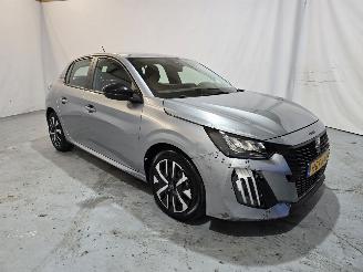damaged passenger cars Peugeot 208 1.2 PureTech 75 Style 2025/3
