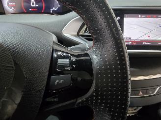 Peugeot 308 SW 1.2 GT-Line picture 33