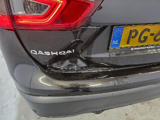 Nissan Qashqai 1.2 N-Connecta picture 10