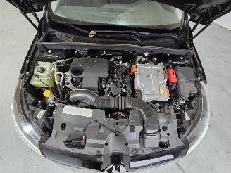 Renault Mégane 1.6 E-Tech Plug-In Hybrid 160 Equilibre picture 17