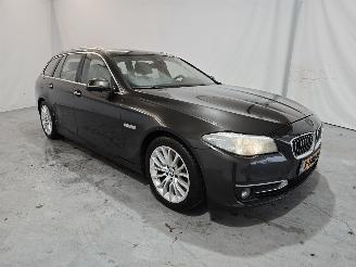 Schadeauto BMW 5-serie 518d Luxury Edition 2014/2