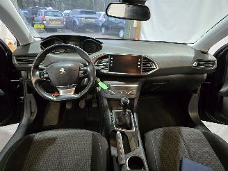 Peugeot 308 1.2 PureTech Blue Lease picture 21