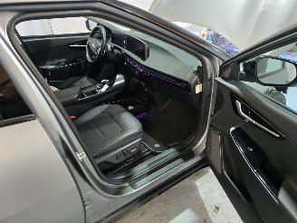 Kia EV6 Plus 77.4 kWh picture 25