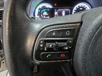 Kia Niro 1.6 GDI Hybrid DynamicLine picture 24