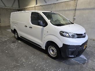 uszkodzony samochody osobowe Toyota ProAce Worker 2.0 D-4D Cool Comfort Long 2017/1
