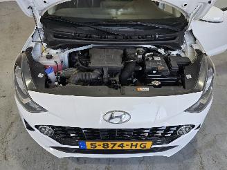 Hyundai I-10 1.0 Comfort picture 11