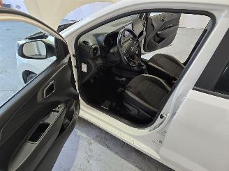 Hyundai I-10 1.0 Comfort picture 17