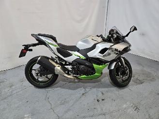 Kawasaki  Ninja 7 Hybrid picture 5