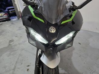 Kawasaki  Ninja 7 Hybrid picture 17