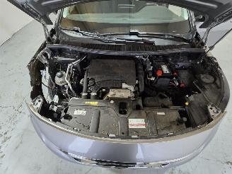 Peugeot 3008 1.2 PureTech Active picture 17