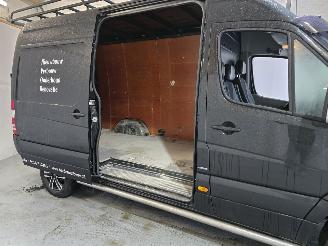 Mercedes Sprinter 319 CDI 3.0 BlueTEC 366 EHD picture 15