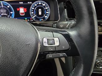 Volkswagen e-Golf e-Golf picture 27