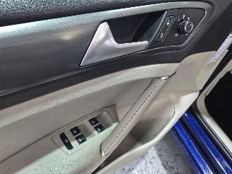 Volkswagen e-Golf e-Golf picture 21