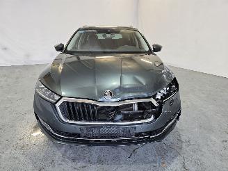 Skoda Octavia 1.5 e-TSI Business Edition Plus picture 2