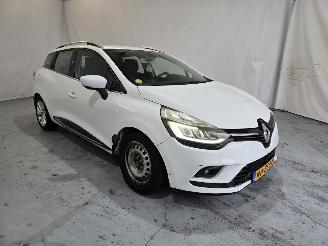 Schadeauto Renault Clio 1.5 dCi Ecol Intens 2017/2