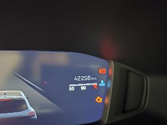 Peugeot 208 1.2 PureTech 100 Allure picture 23