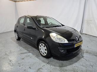 skadebil auto Renault Clio 1.2-16V Special Line 2008/6