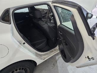 Renault Clio 1.5 dCi ECO Expression picture 20