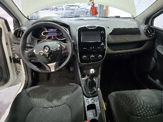 Renault Clio 1.5 dCi ECO Expression picture 25