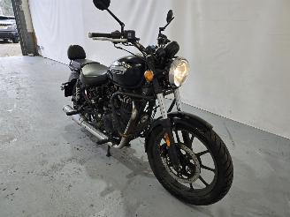 Royal Enfield  Tour Meteor 350 picture 2