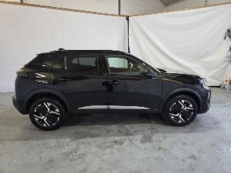 Peugeot 2008 1.2 Hybrid 145 GT picture 8