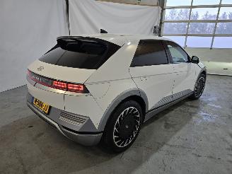 Hyundai Ioniq Lounge 73kWh picture 7