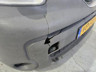 Renault Kangoo 1.5 dCi 90 Express Maxi Black Edition S&S picture 11