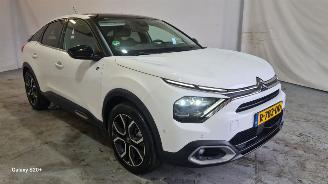 Voiture accidenté Citroën E-C4 Shine 50 kWh 2022/7