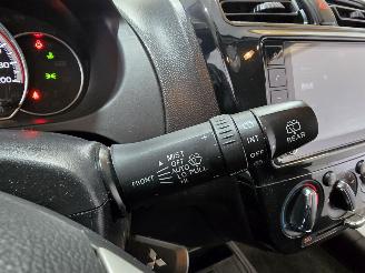 Mitsubishi Space-gear 1.2 Cool+ picture 21