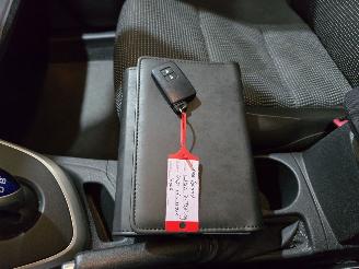 Toyota Auris 1.8 Hybrid Lease+ picture 41