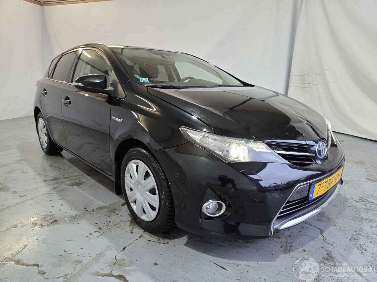 Toyota Auris 1.8 Hybrid Lease+