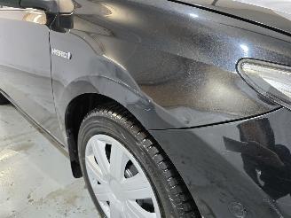 Toyota Auris 1.8 Hybrid Lease+ picture 10