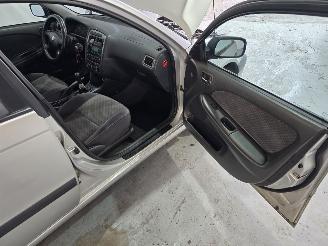 Toyota Avensis 1.6-16V Linea Terra picture 15