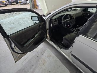 Toyota Avensis 1.6-16V Linea Terra picture 19