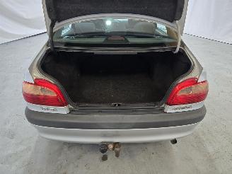 Toyota Avensis 1.6-16V Linea Terra picture 17