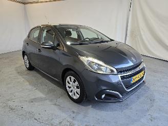 skadebil auto Peugeot 208 1.2 PureT. Blue Lion 2017/1