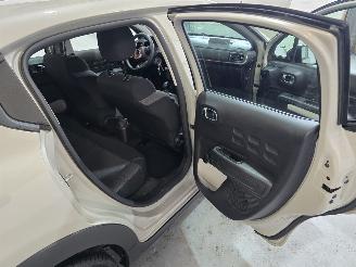 Citroën C3 1.2 PureTech C-Series picture 19