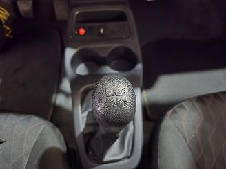 Mitsubishi Space-gear 1.2 Cool+ picture 28